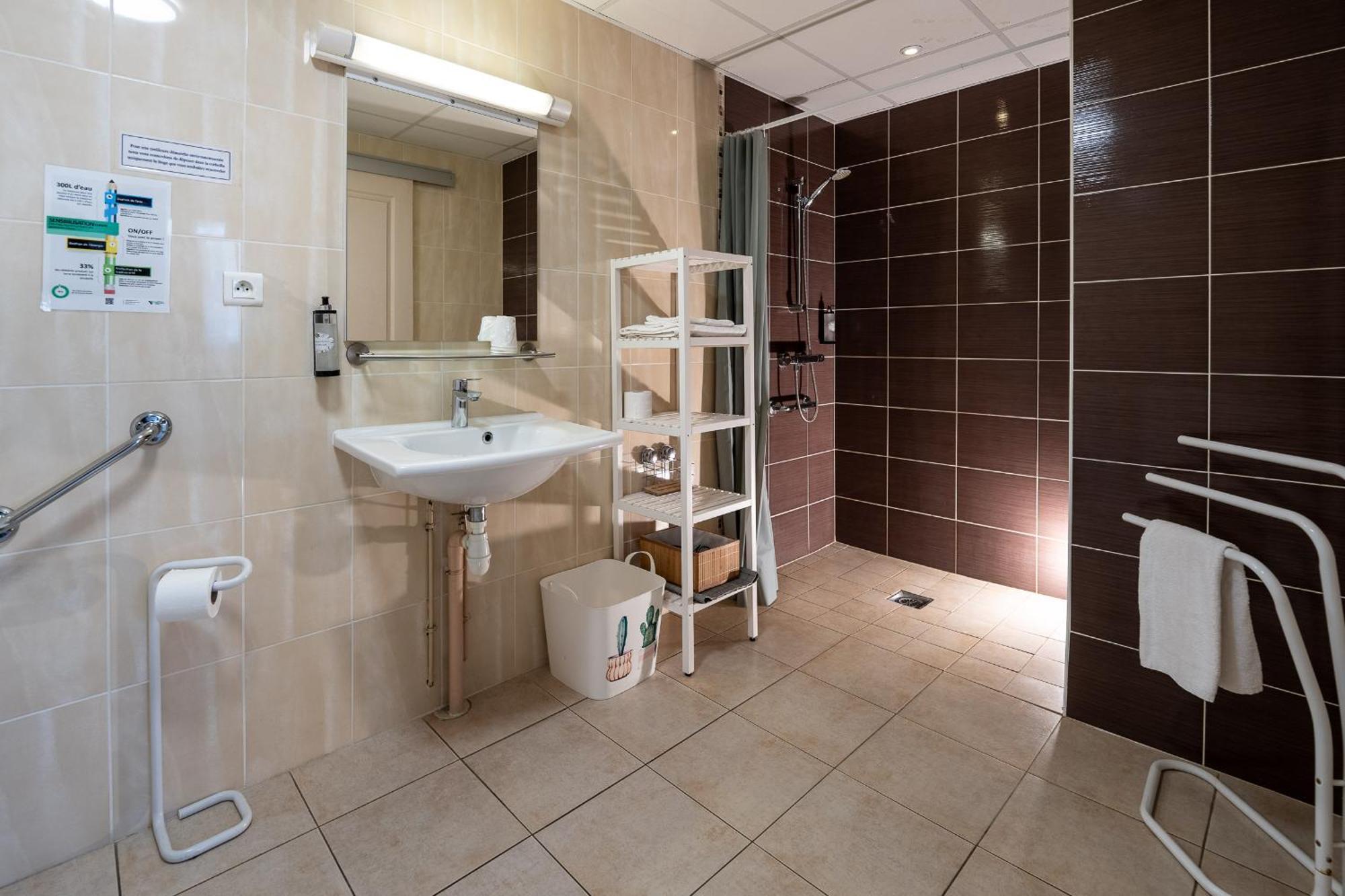 Villa Hotel Gien Exterior photo
